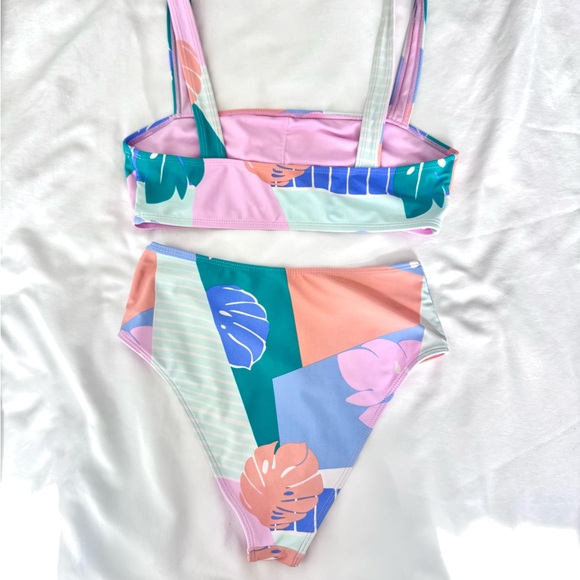 Colorful Geometric Bikini Set - Picture 2 of 2